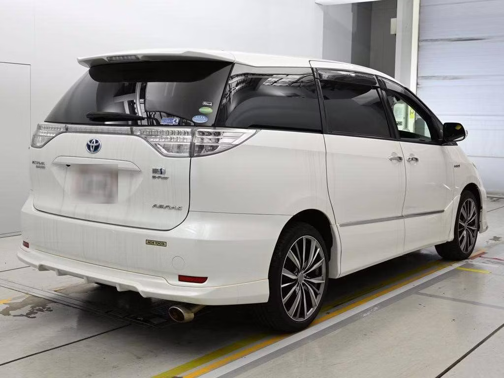 TOYOTA ESTIMA