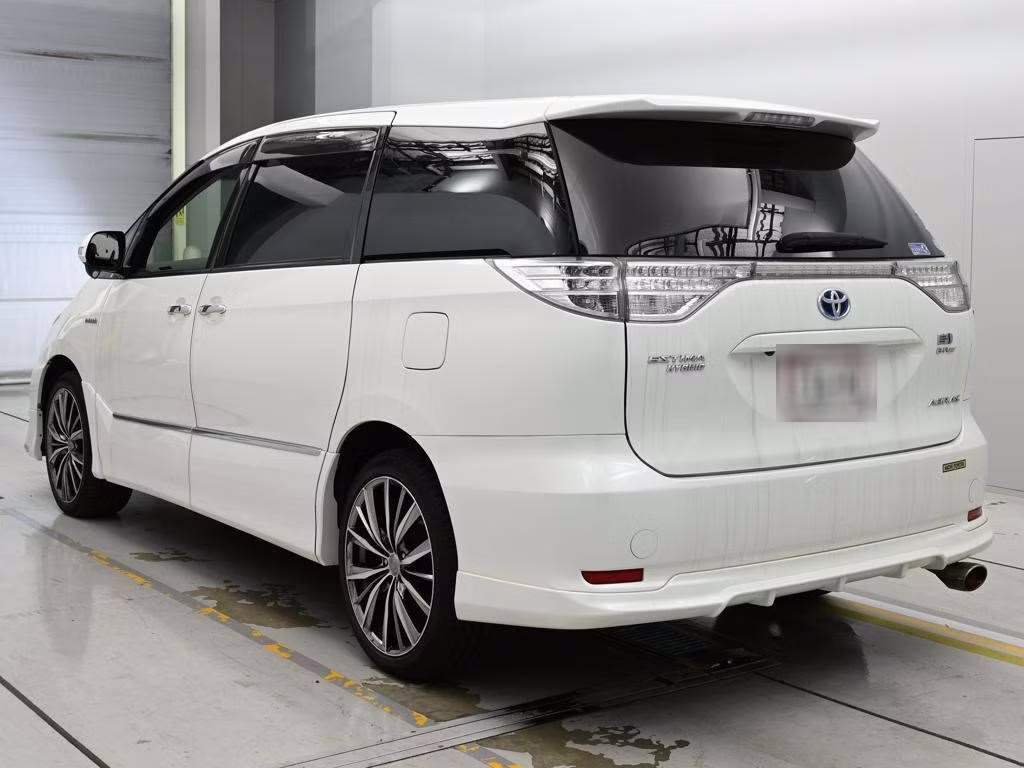 TOYOTA ESTIMA