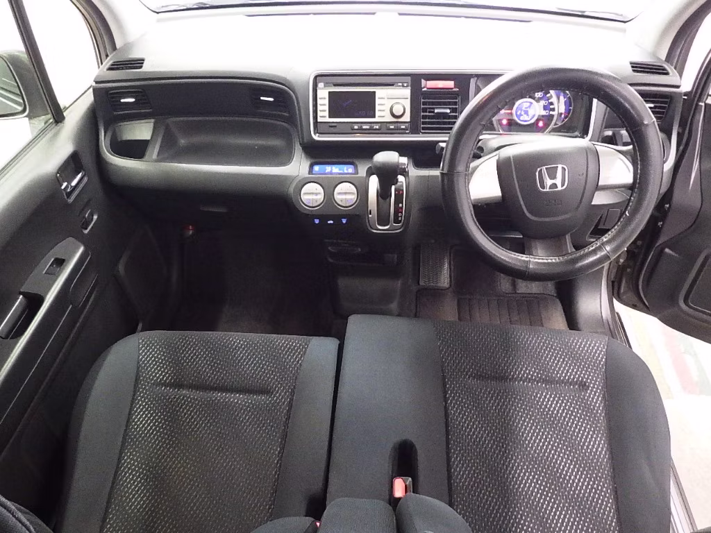 HONDA LIFE