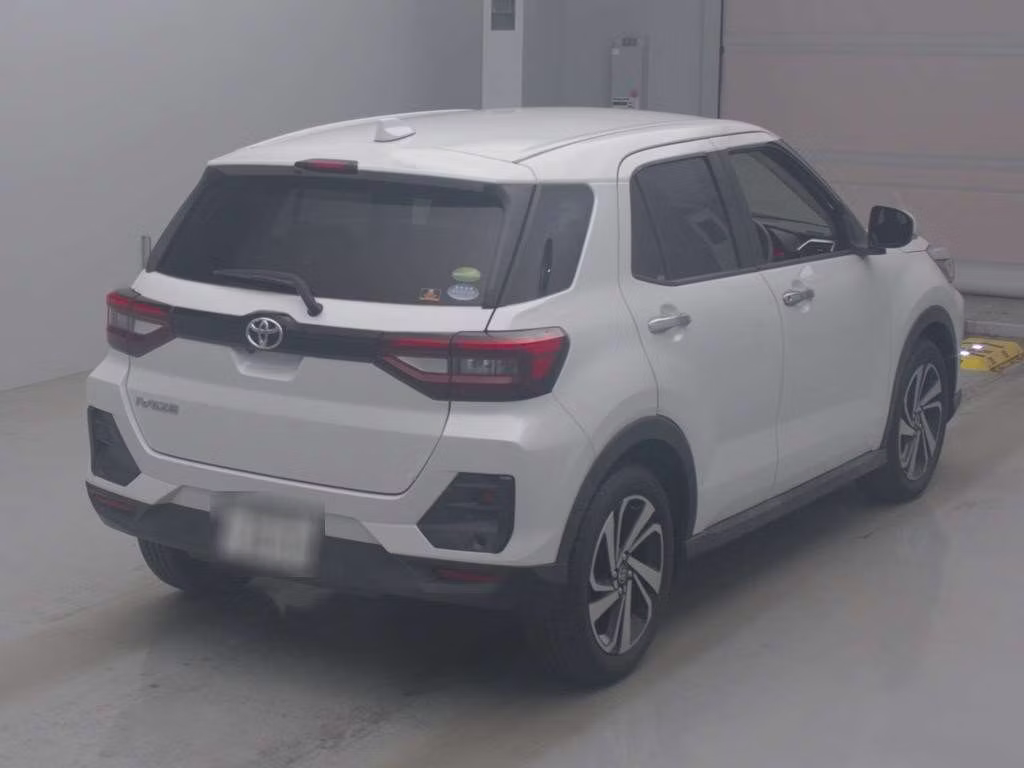 TOYOTA RAIZE