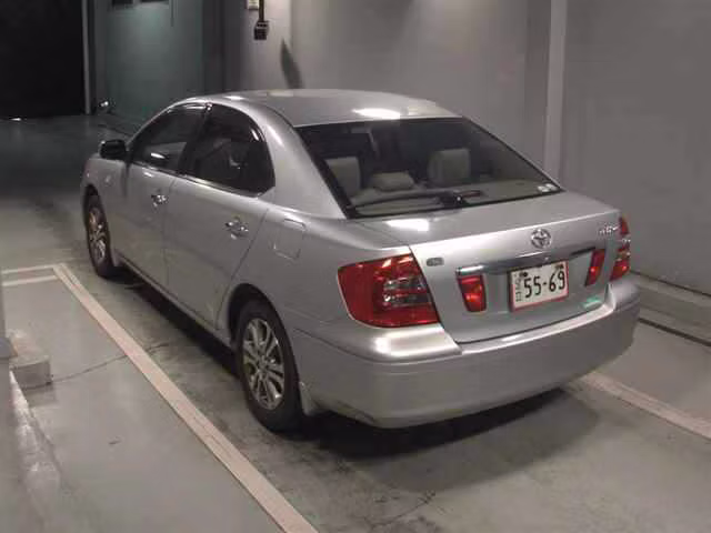 TOYOTA PREMIO
