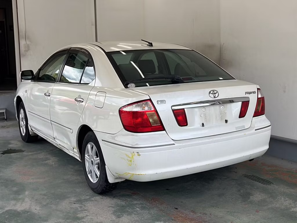 TOYOTA PREMIO