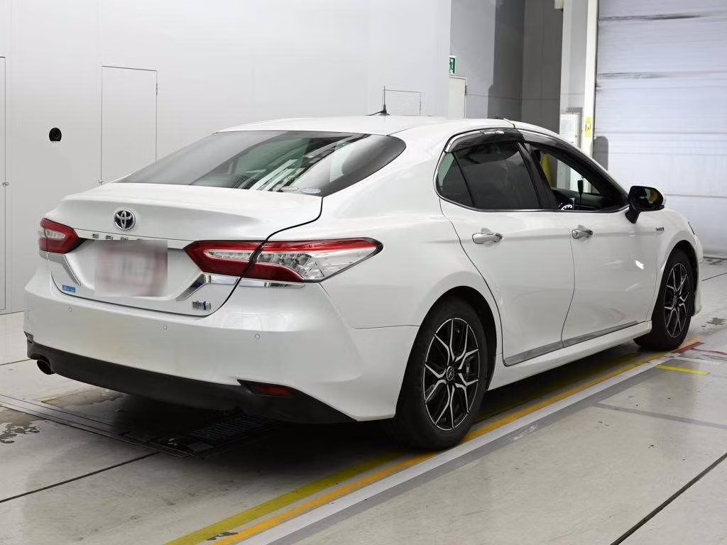 TOYOTA CAMRY