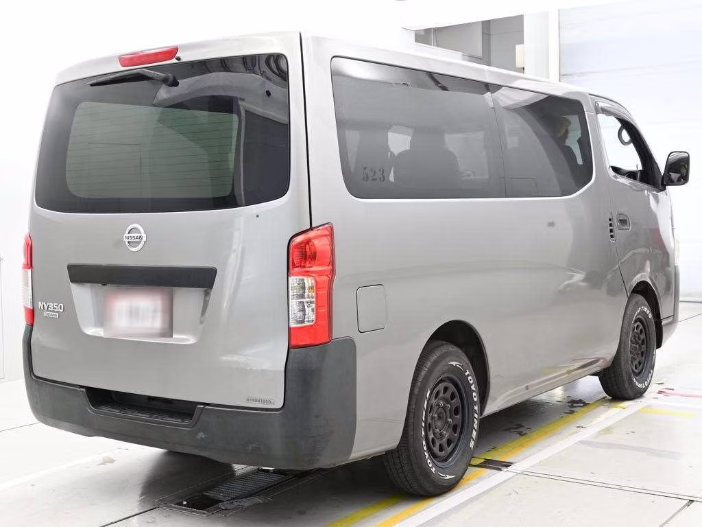 NISSAN NV350 CARAVAN