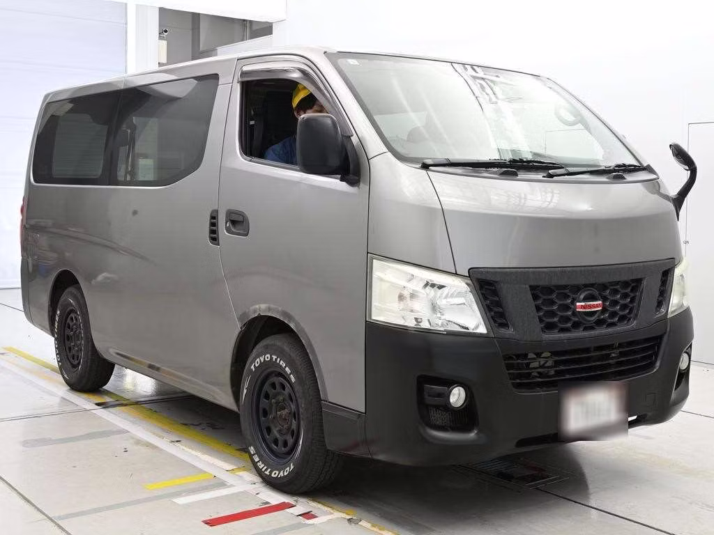 NISSAN NV350 CARAVAN