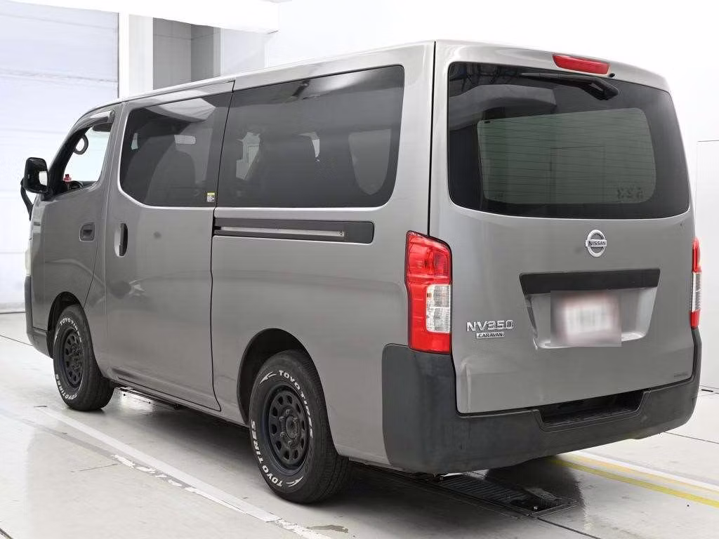 NISSAN NV350 CARAVAN