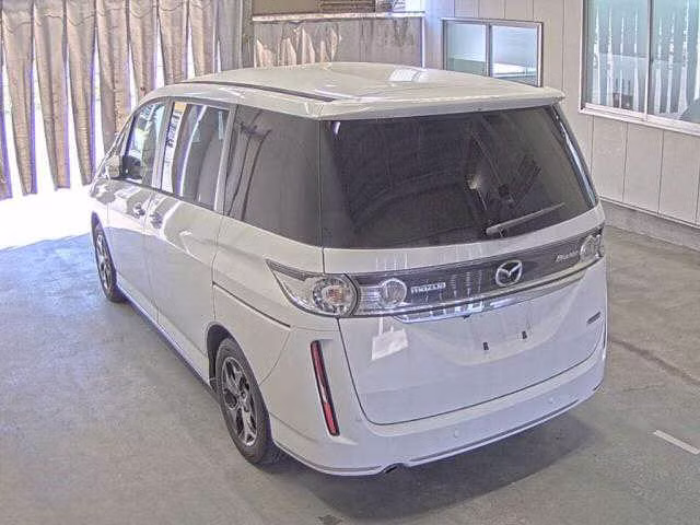 MAZDA BIANTE