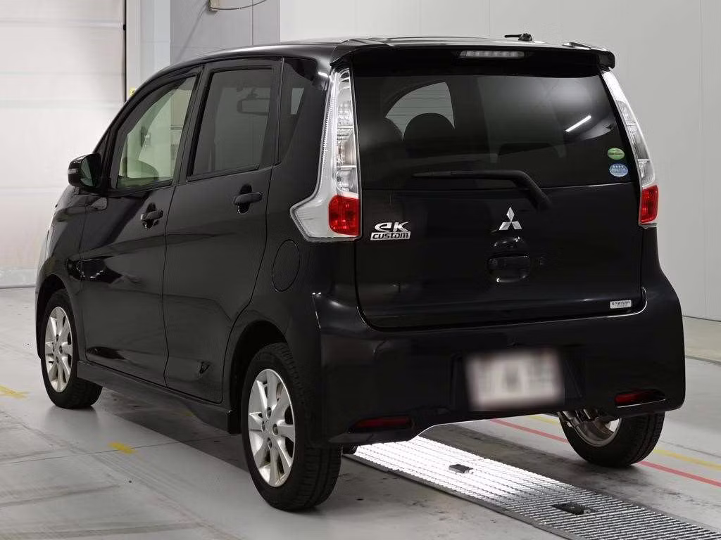 MITSUBISHI EK CUSTOM
