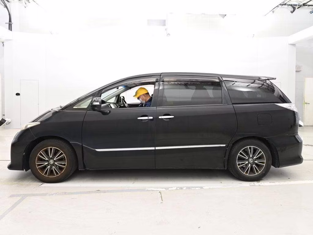 TOYOTA ESTIMA
