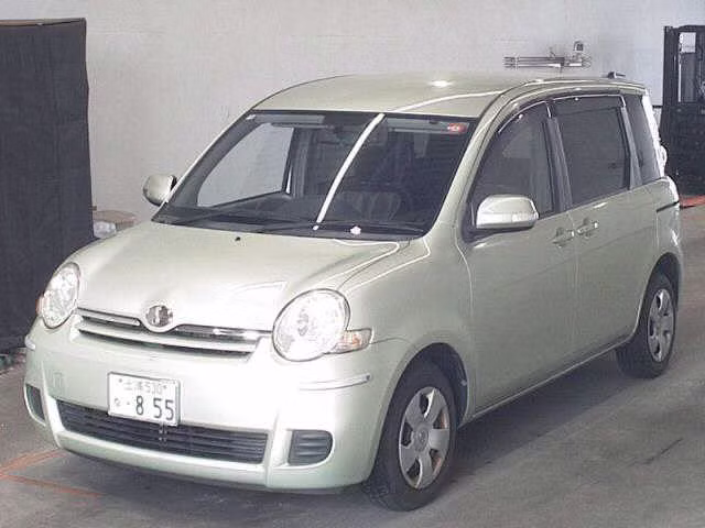 TOYOTA SIENTA
