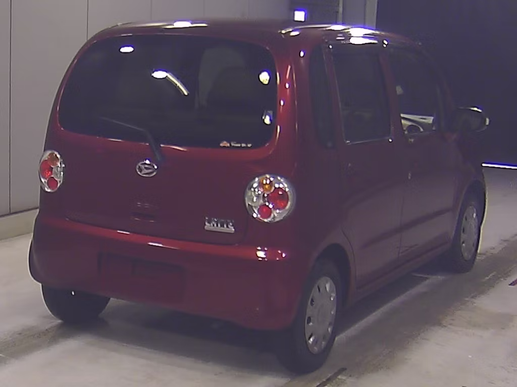 DAIHATSU MOVE LATTE