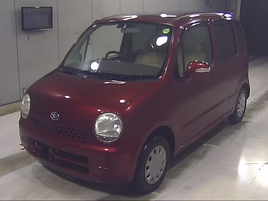 DAIHATSU MOVE LATTE