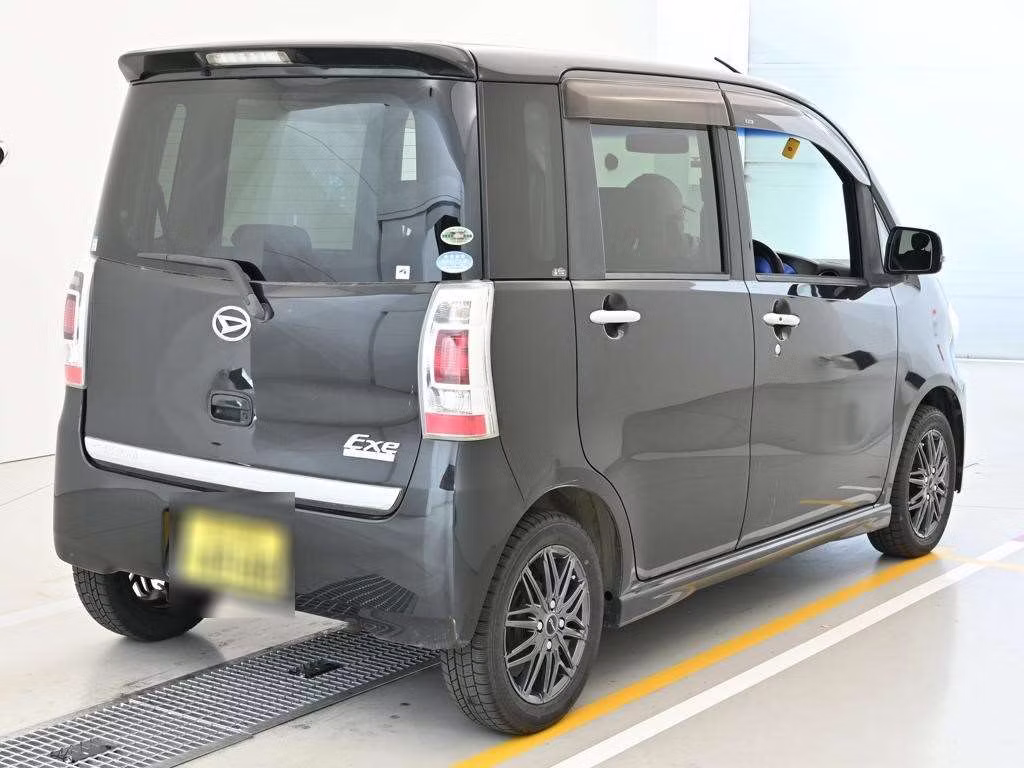 DAIHATSU TANTO EXE