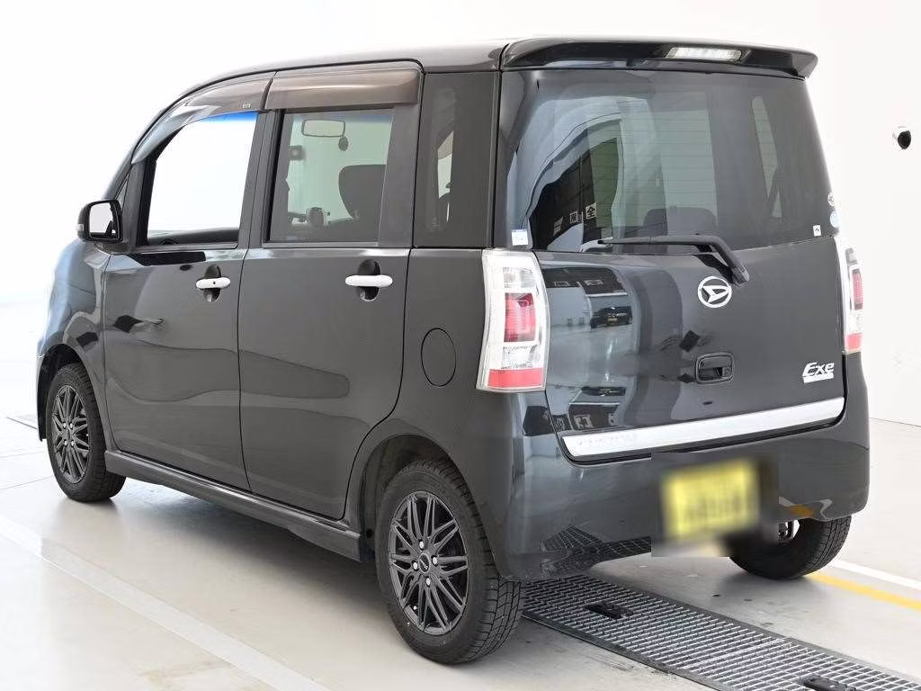 DAIHATSU TANTO EXE