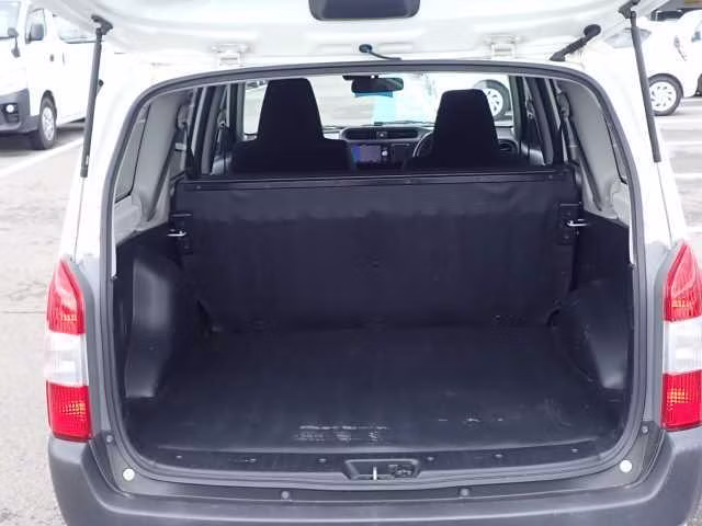 MAZDA FAMILIA