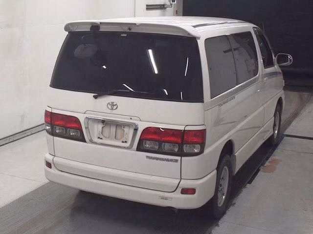 TOYOTA TOURING HIACE