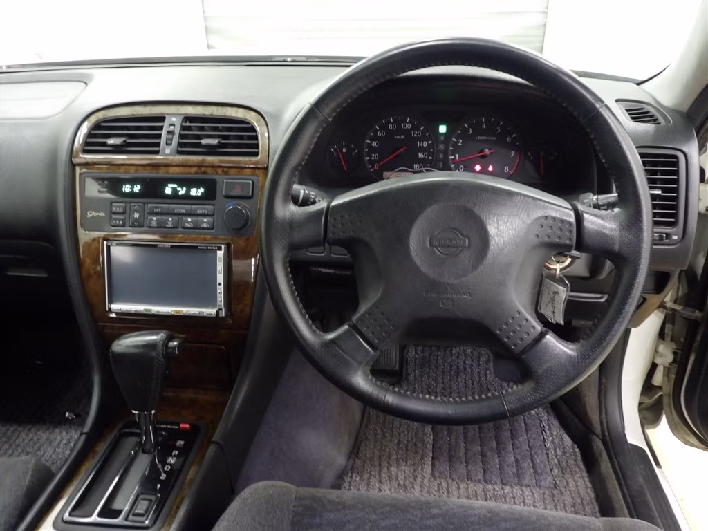 NISSAN GLORIA