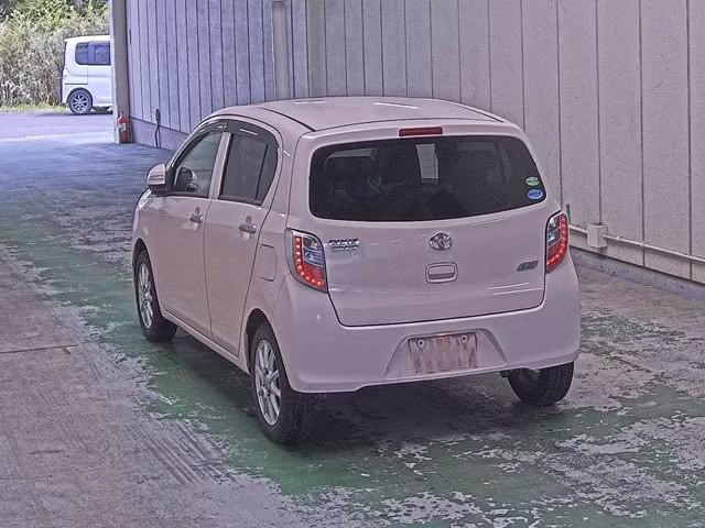 TOYOTA PIXIS EPOCH