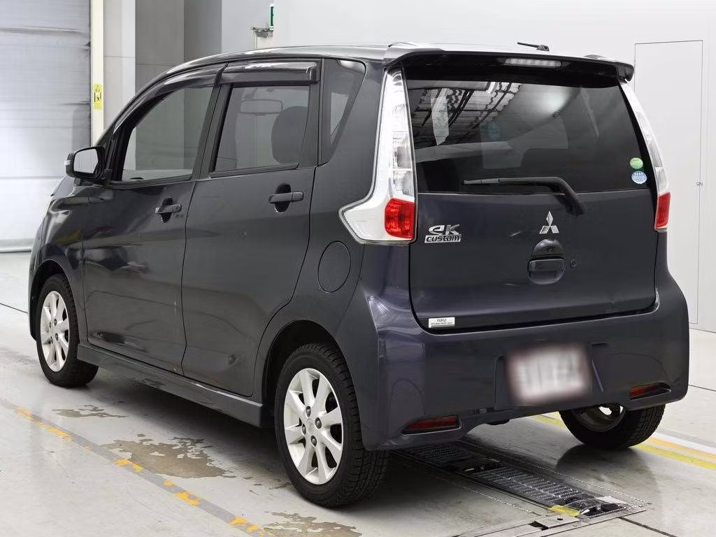 MITSUBISHI EK CUSTOM