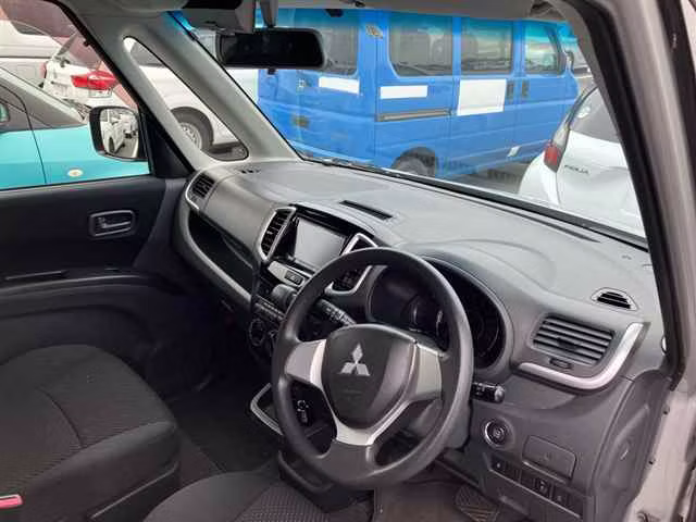 MITSUBISHI DELICA D:2
