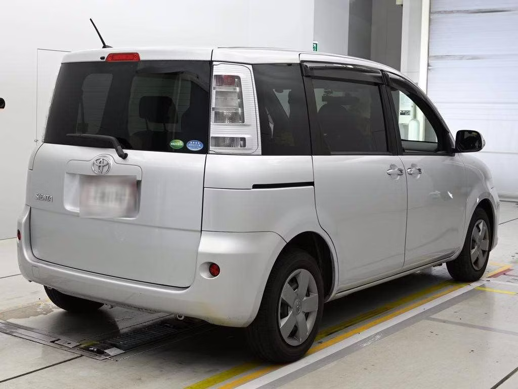 TOYOTA SIENTA