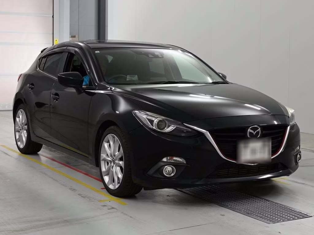 MAZDA AXELA