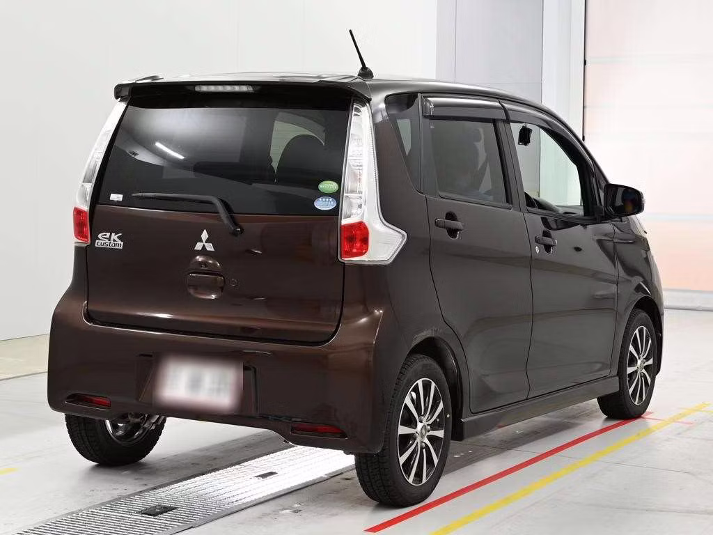 MITSUBISHI EK CUSTOM