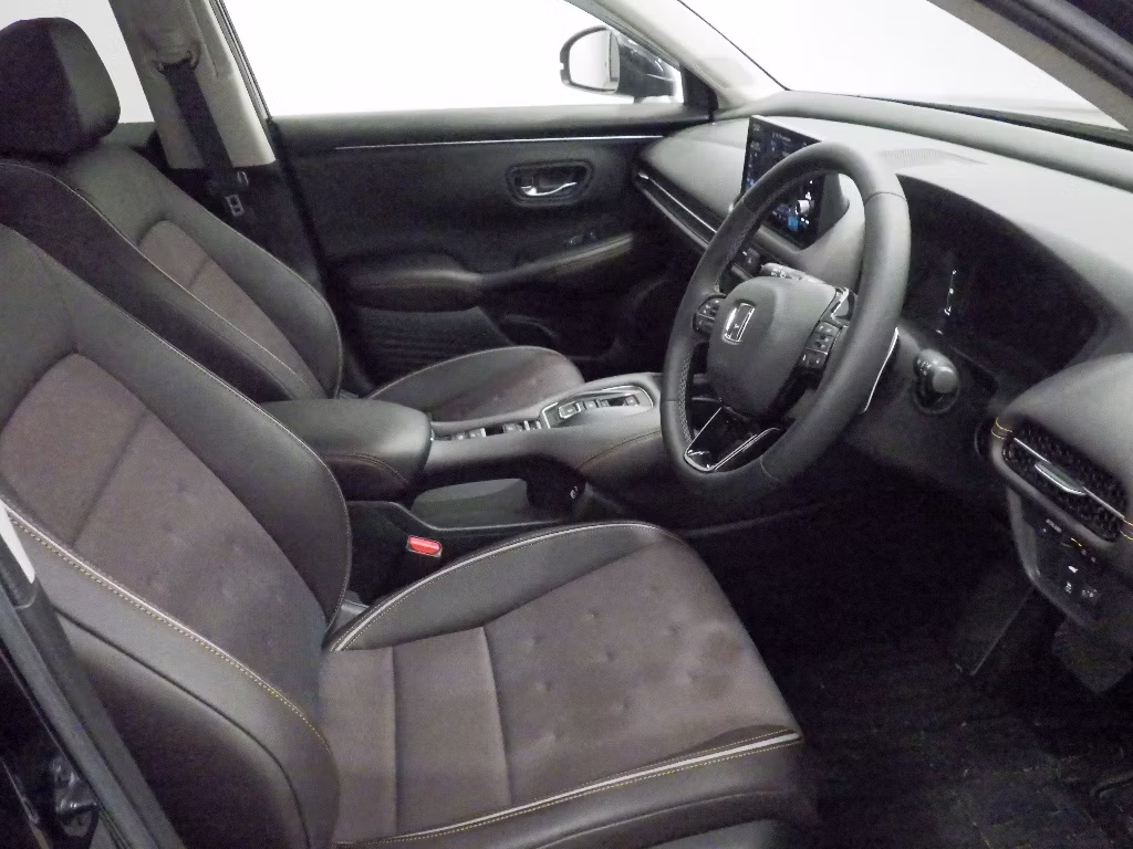 HONDA ZR-V