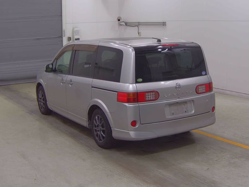 NISSAN LAFESTA