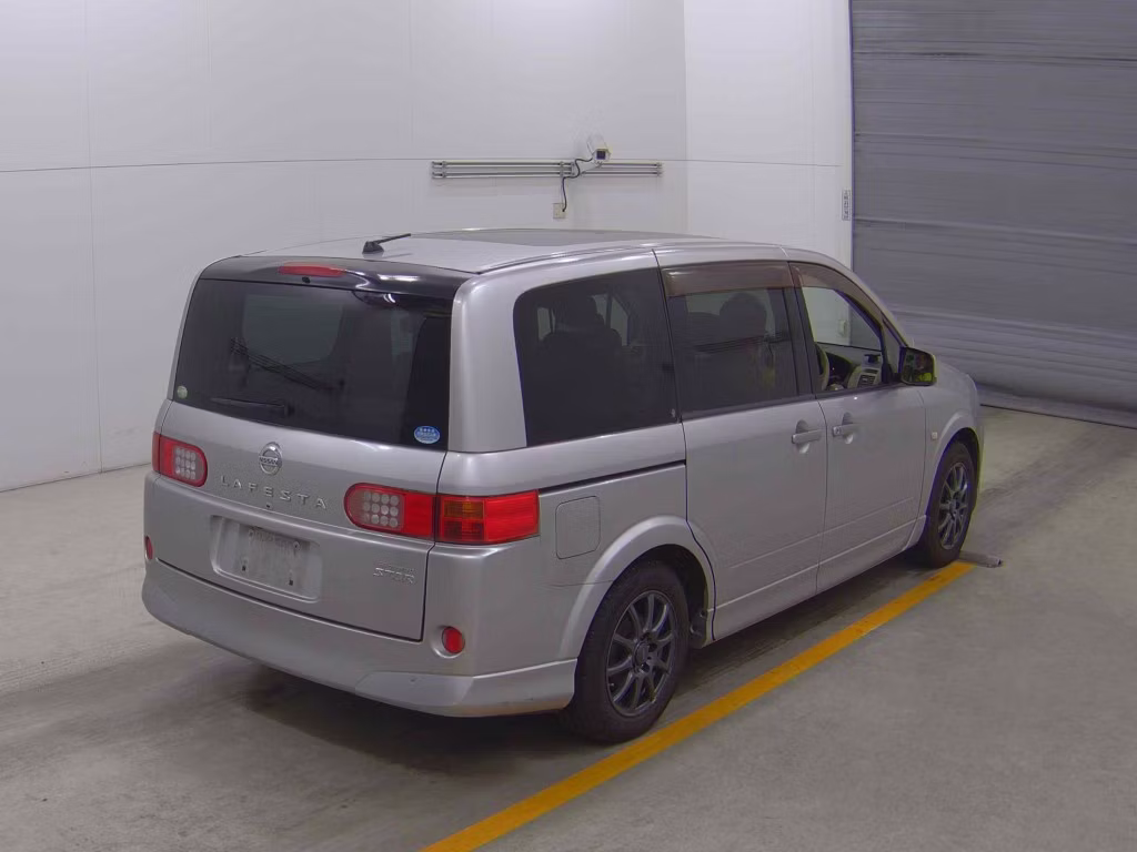 NISSAN LAFESTA