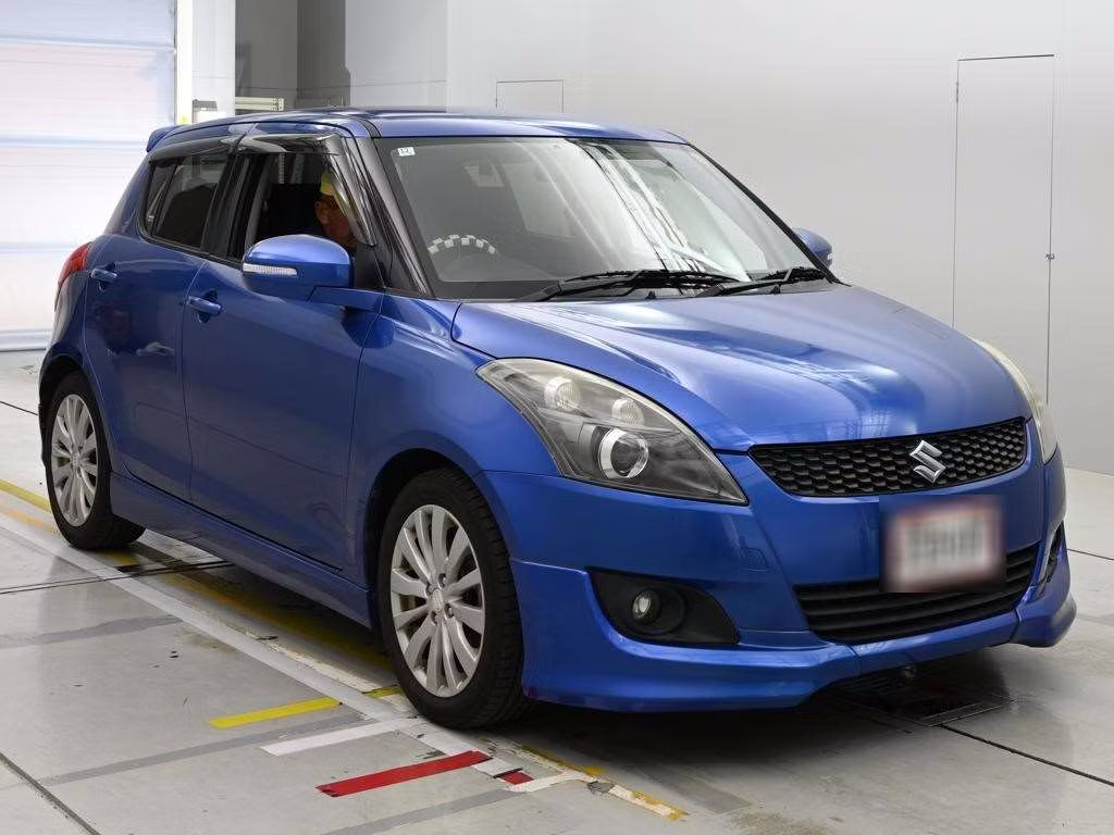 SUZUKI SWIFT