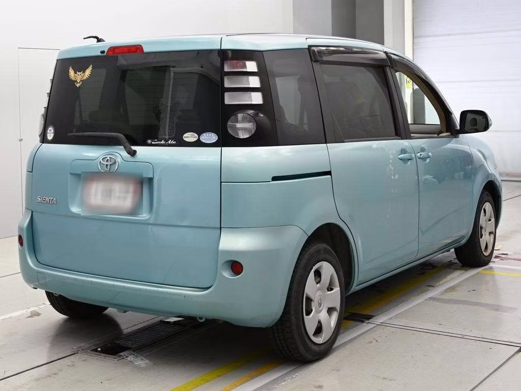 TOYOTA SIENTA