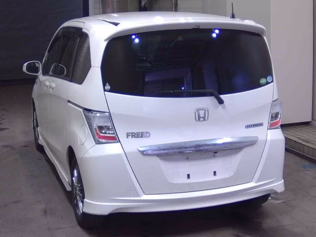 HONDA FREED