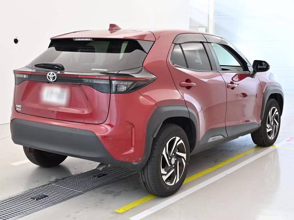 TOYOTA YARIS CROSS