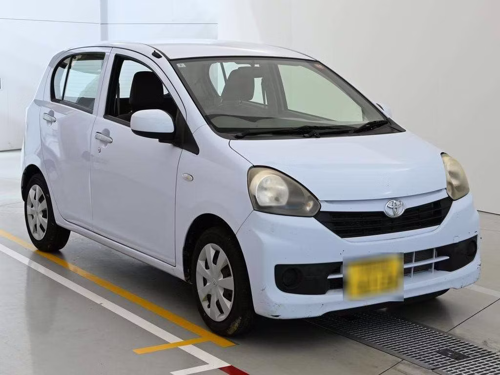 TOYOTA PIXIS EPOCH