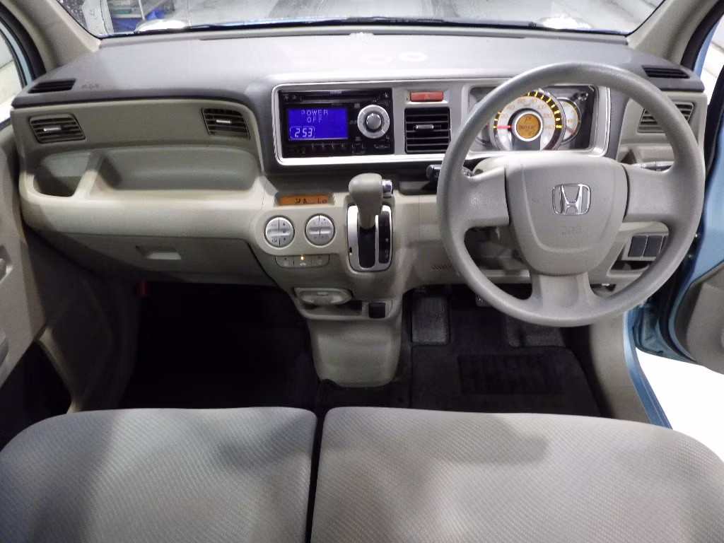 HONDA LIFE