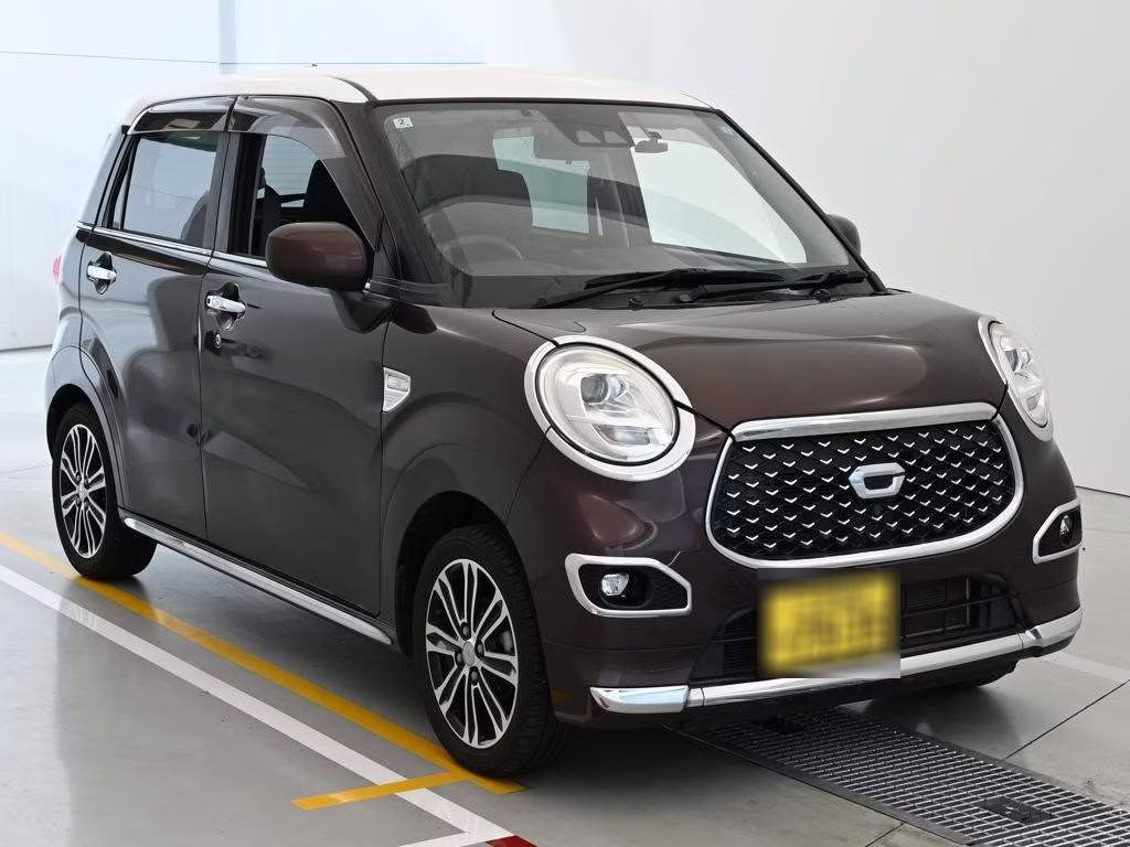 DAIHATSU CAST