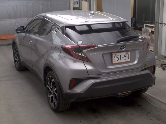 TOYOTA C-HR