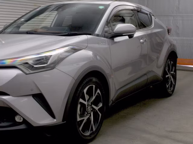 TOYOTA C-HR
