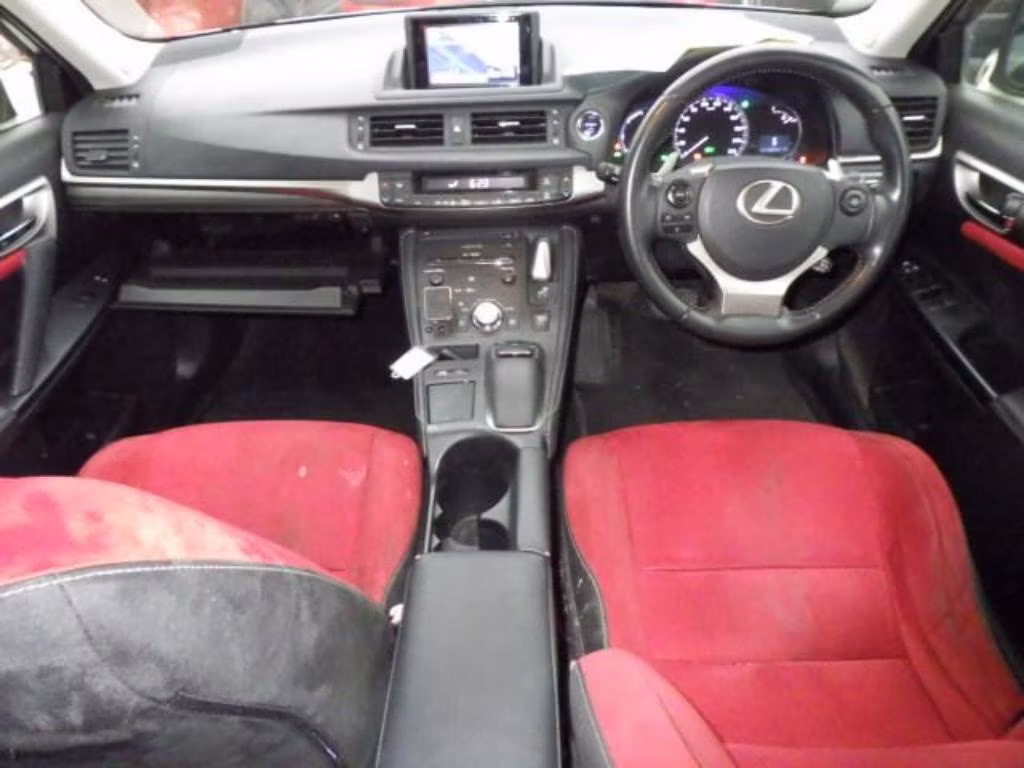 LEXUS CT200H