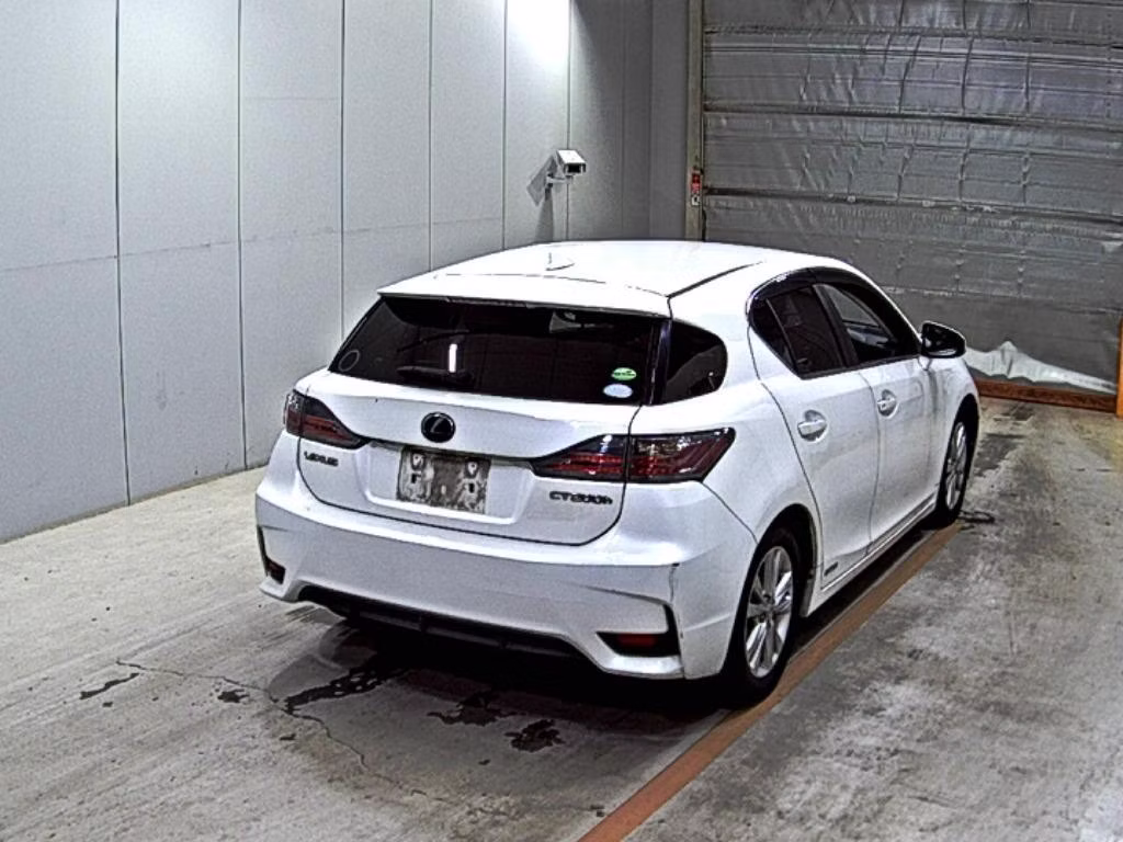 LEXUS CT200H