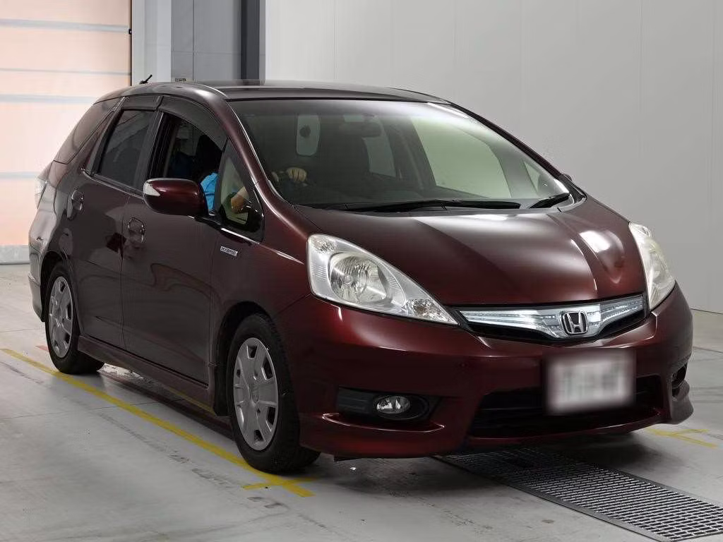 HONDA FIT SHUTTLE