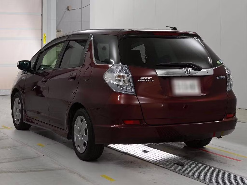 HONDA FIT SHUTTLE