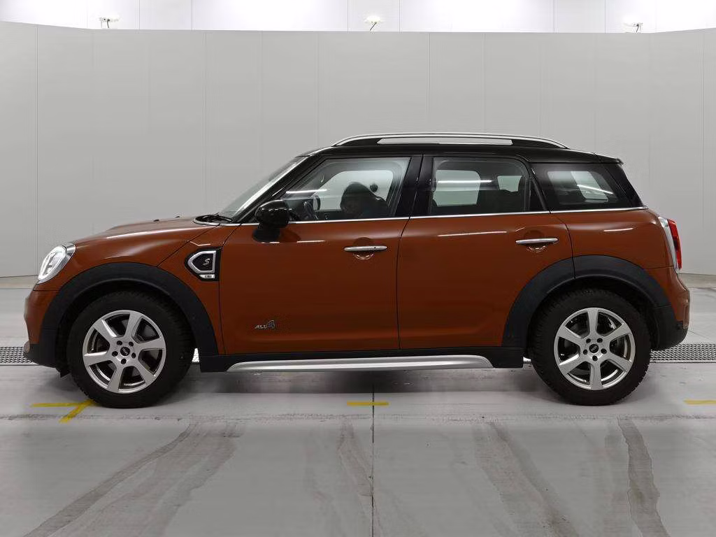 MINI CROSSOVER
