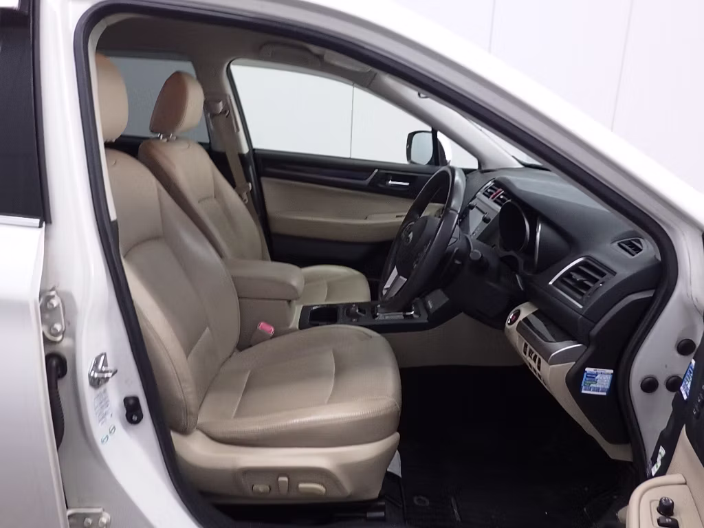 SUBARU OUTBACK