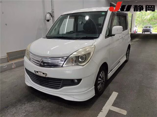 MITSUBISHI DELICA D:2