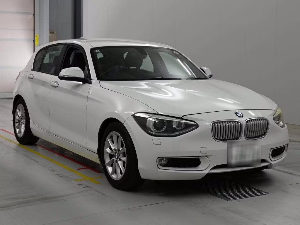 BMW 1-SERIES