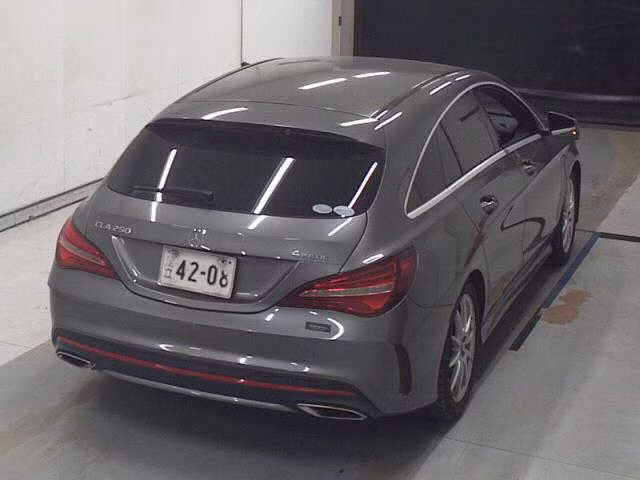 MERCEDES-BENZ CLA-CLASS