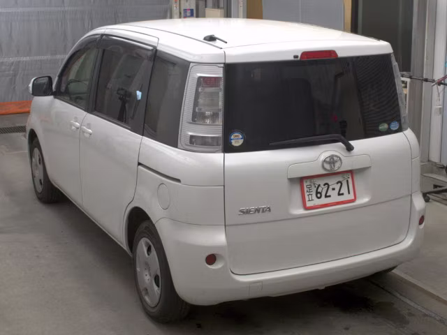 TOYOTA SIENTA