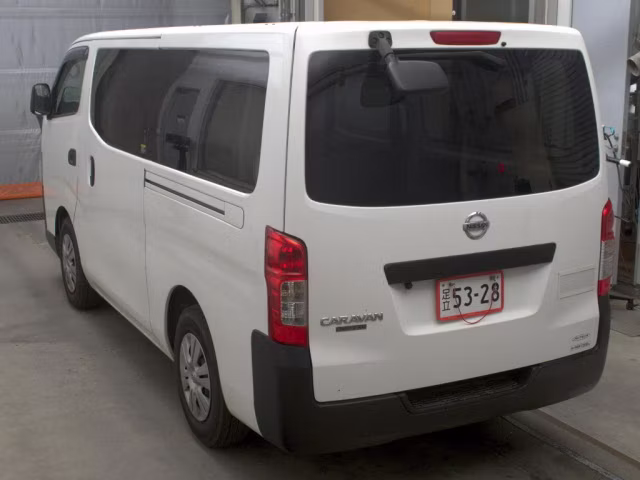 NISSAN NV350 CARAVAN